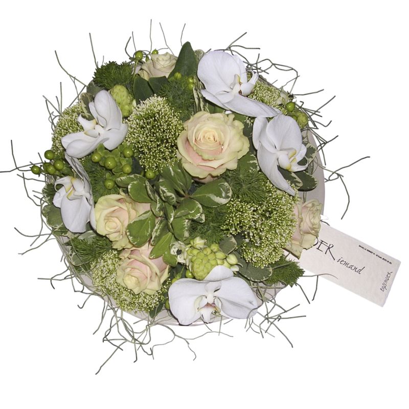 063 Bloemstuk 30 cm op een ronde schaal (2026)